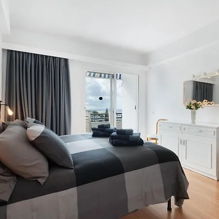 Club Atlantis With Views Дом отдыха *