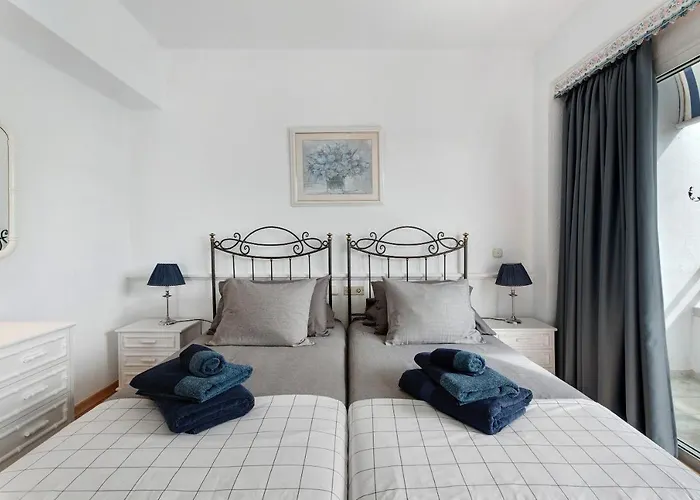 Hébergement de vacances Club Atlantis With Views *